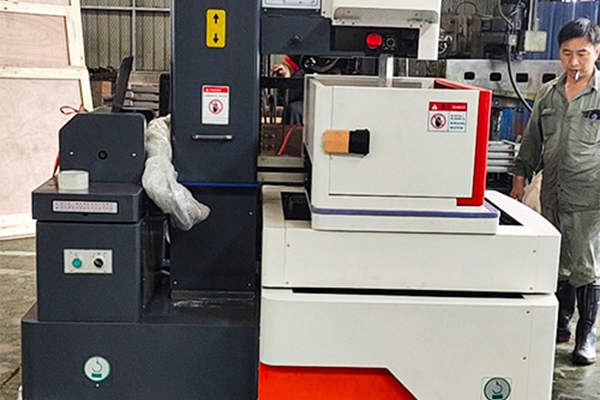 Jiangsu Chuangwei CNC Machine Tool Co, Ltd.